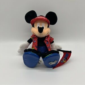 MICKEY MOUSE Bean Bag Plush Doll Tourist Backpack 2006 Walt Disney World Resort